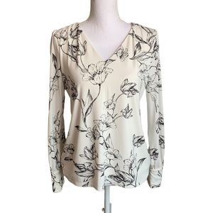 White House Black Market Long Sleeve Floral Blouse Size MP